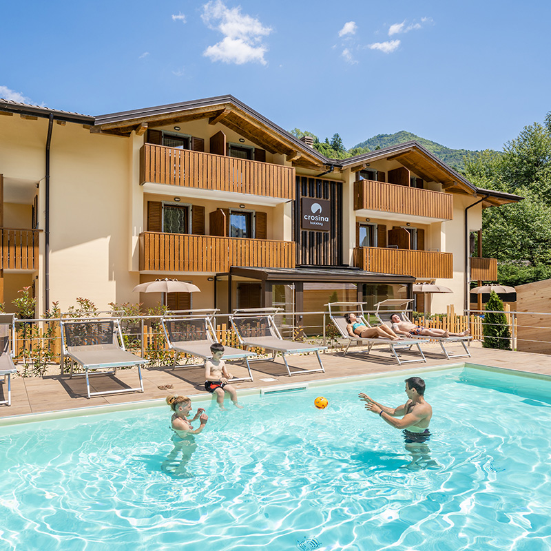 Affitti Vacanze di Remo Crosina | Crosina Holiday - appartamenti vicino al Lago di Ledro in Trentino per una vacanza in coppia o in famiglia 